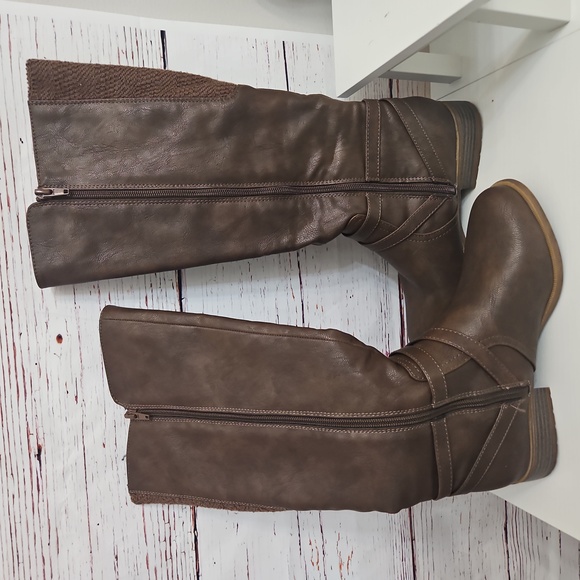 NWOT Life Xtrover Wide Calf Riding Boot Size 7.5M - Picture 13 of 13